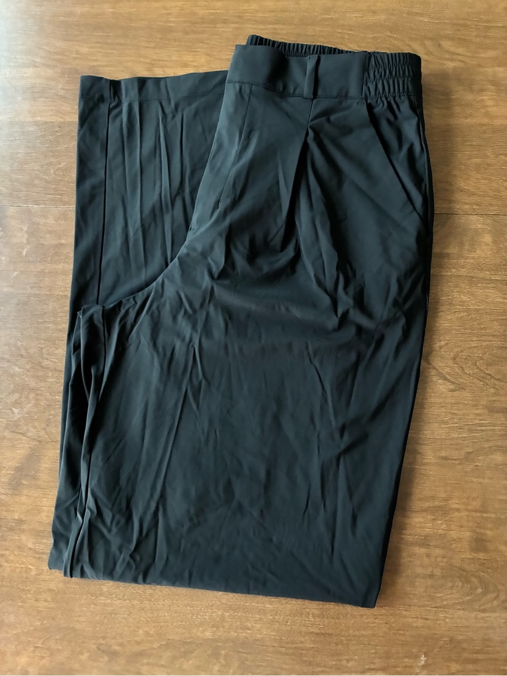 Old Navy Women's Chino Pull-On Dress Pants - Black